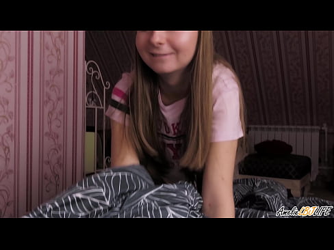 ❤️ Blondie suger BFF's dypt og får sperm i munnen ❤❌ Porno på porno no.pornoboden.ru ❌️